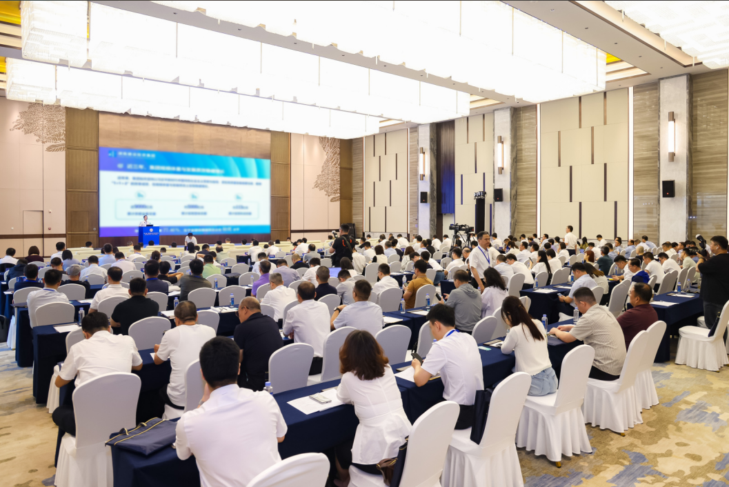 中施企協(xié)舉辦第六屆工程建設(shè)行業(yè)企業(yè)家智會,中大咨詢受邀出席 中施企協(xié)舉辦第六屆工程建設(shè)行業(yè)企業(yè)家智會,中大咨詢受邀出席